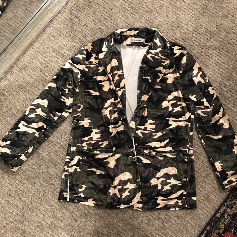 Velvet Camo Blazer- lightweight